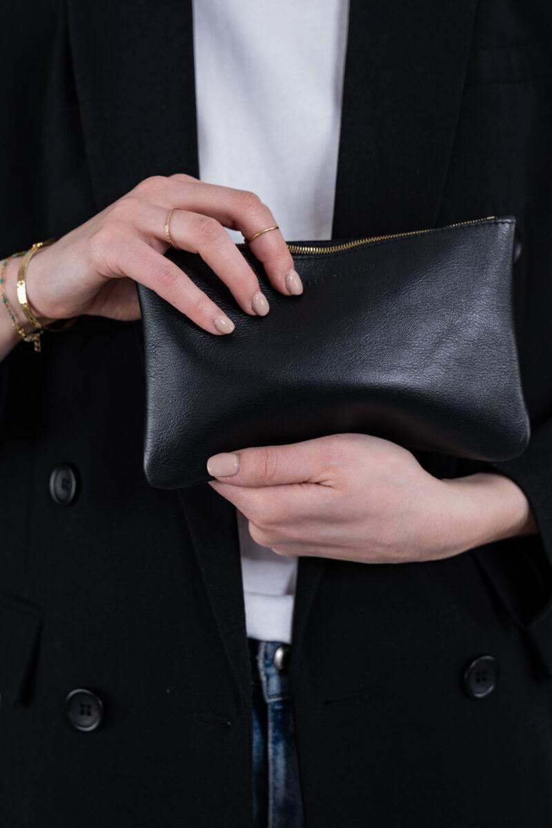 LA POCHETTE MEDIUM EN CUIR – Image 4