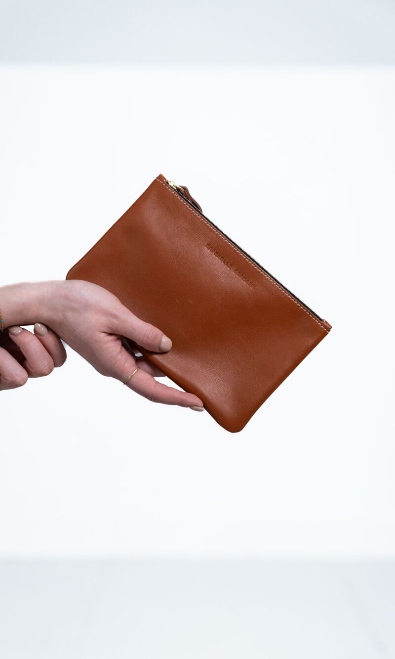 LA POCHETTE MEDIUM EN CUIR